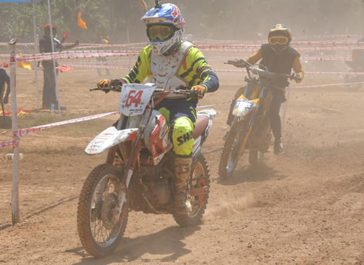Motorcycle rac...